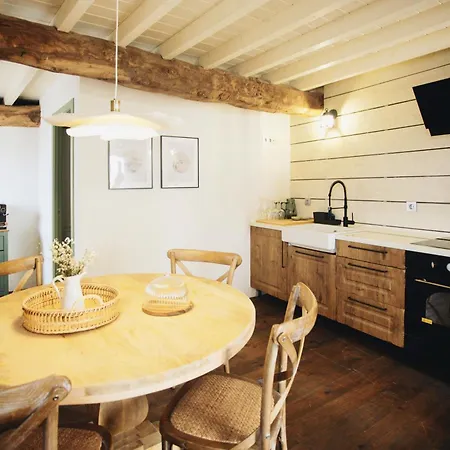 Casa Deluxe By Parada Chalé *